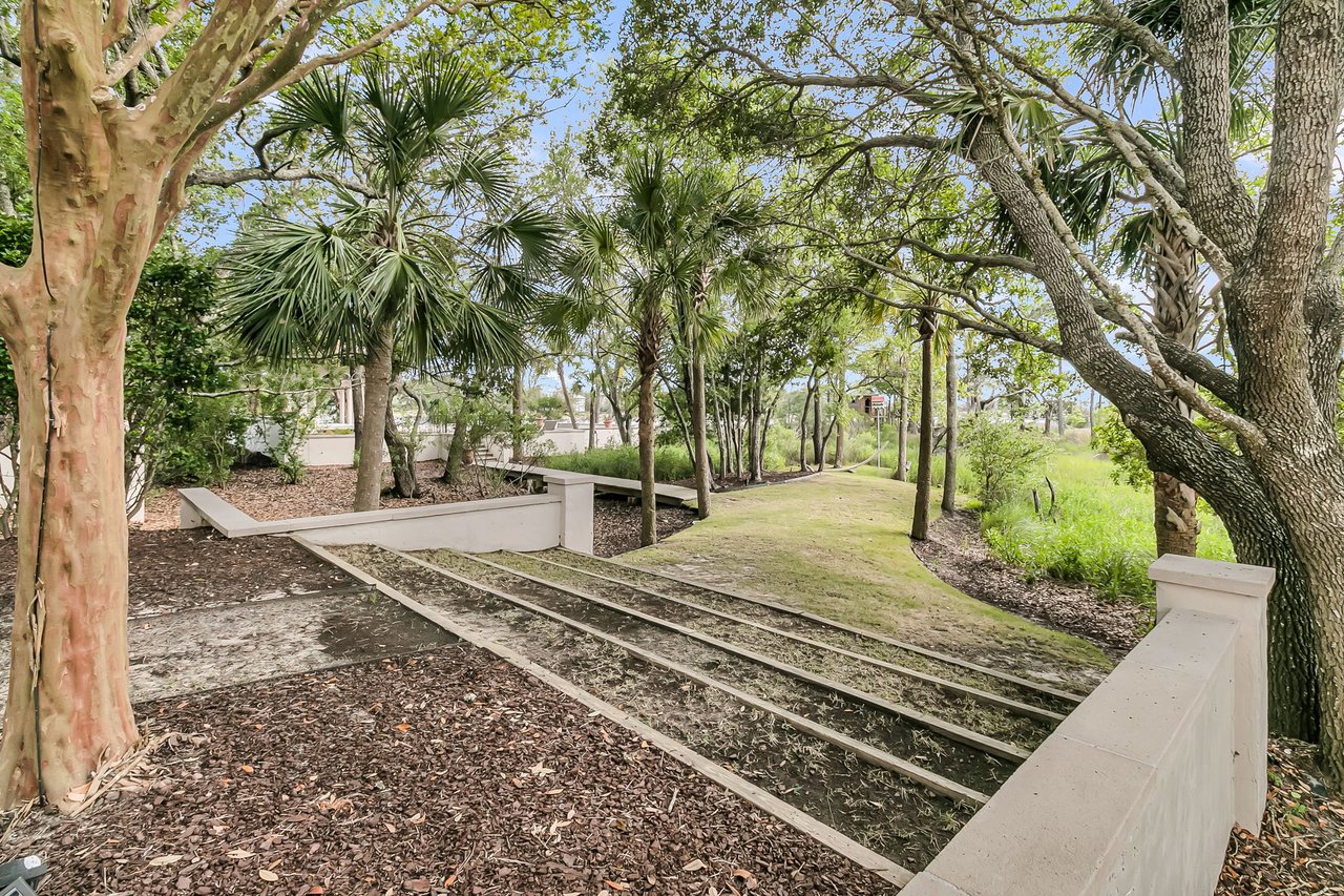 24 Seagrass Ln 
