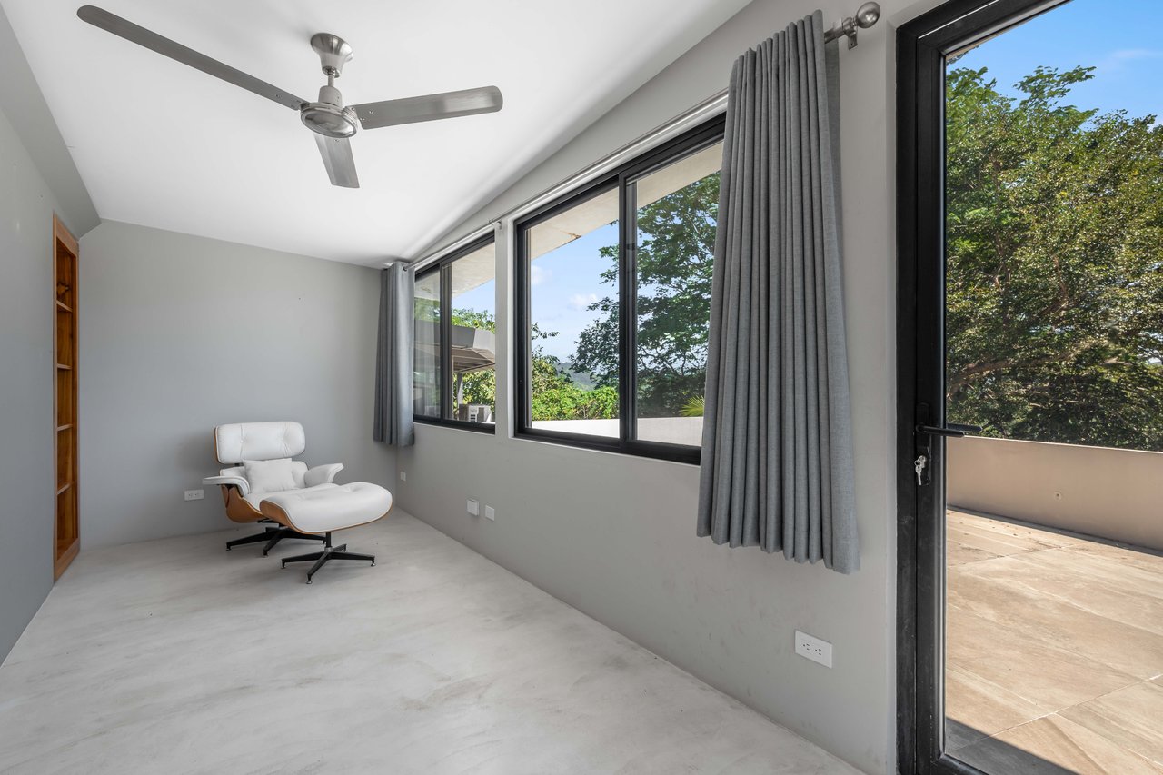 Casa Siempre Surfeando | Ocean Views + 1.45 Acres