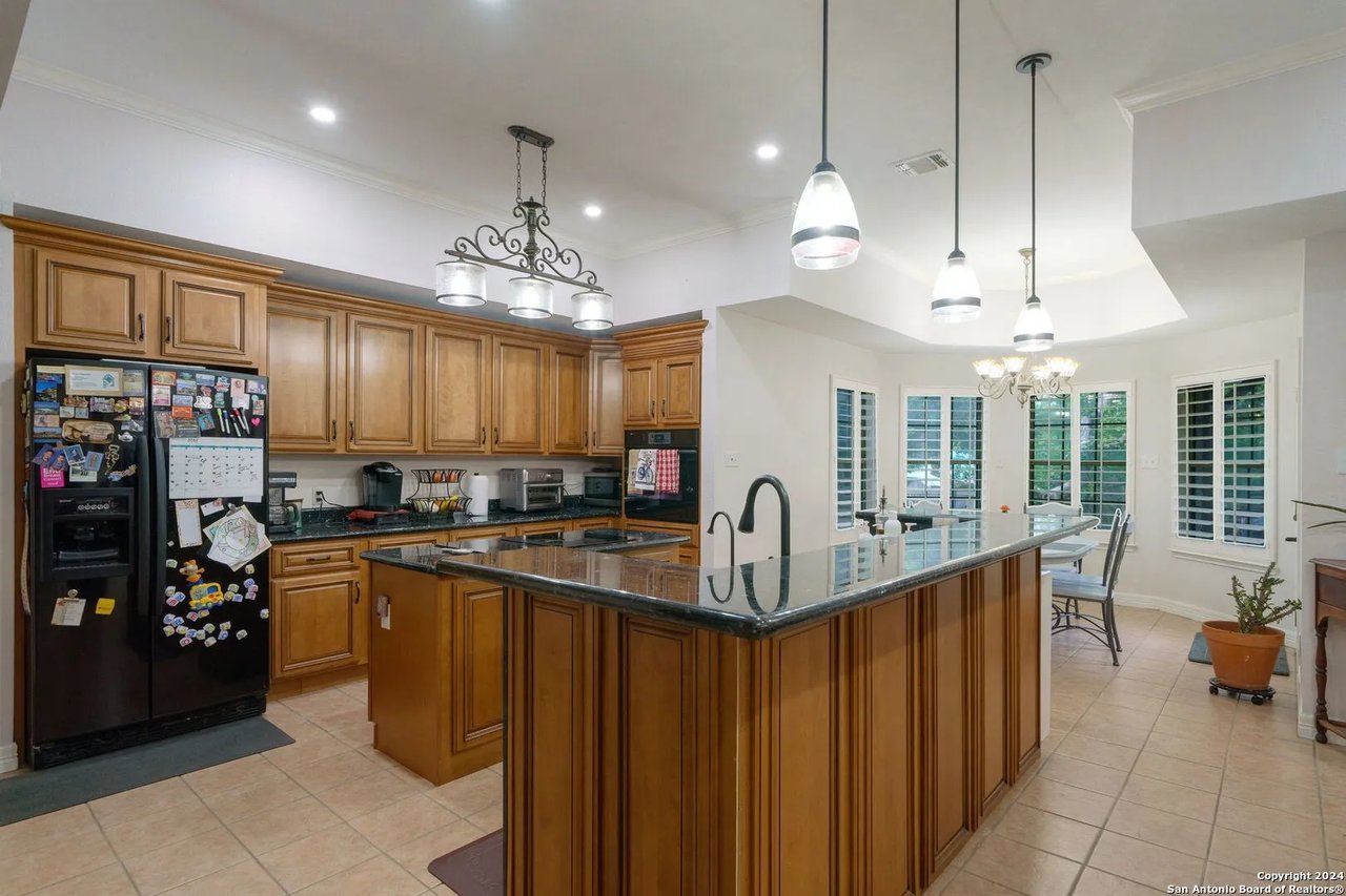 118 Kendall View Dr