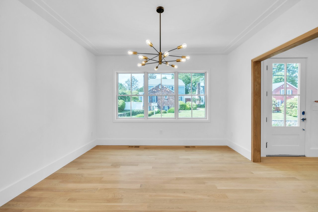 133 East Ave, Unit B 