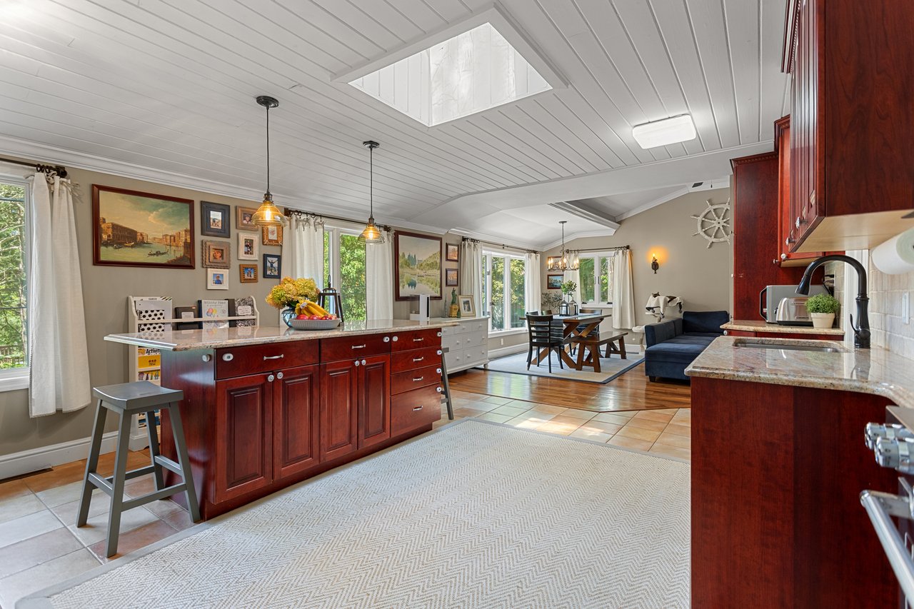43 Laurel Road