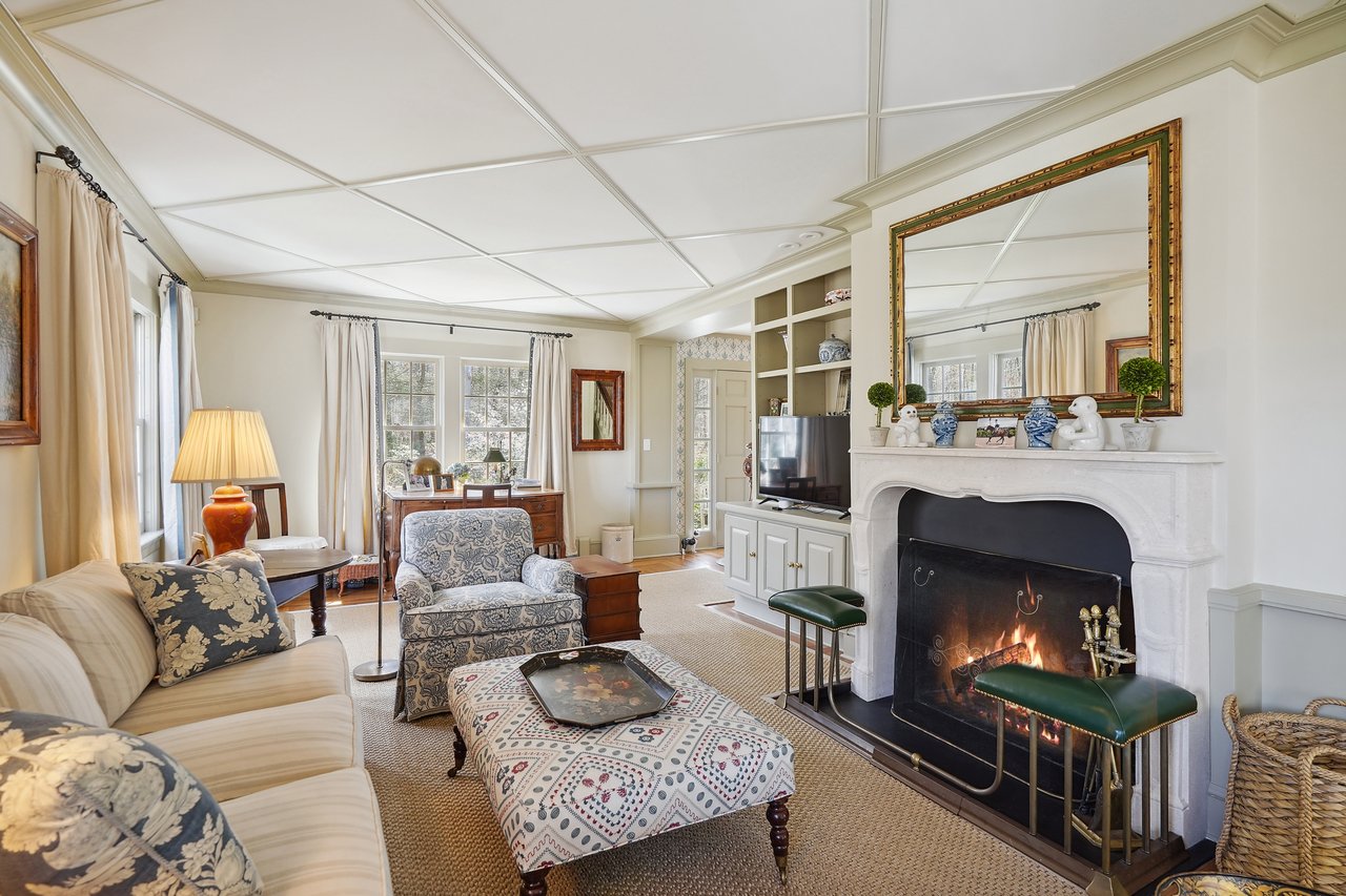55 Mianus River Road