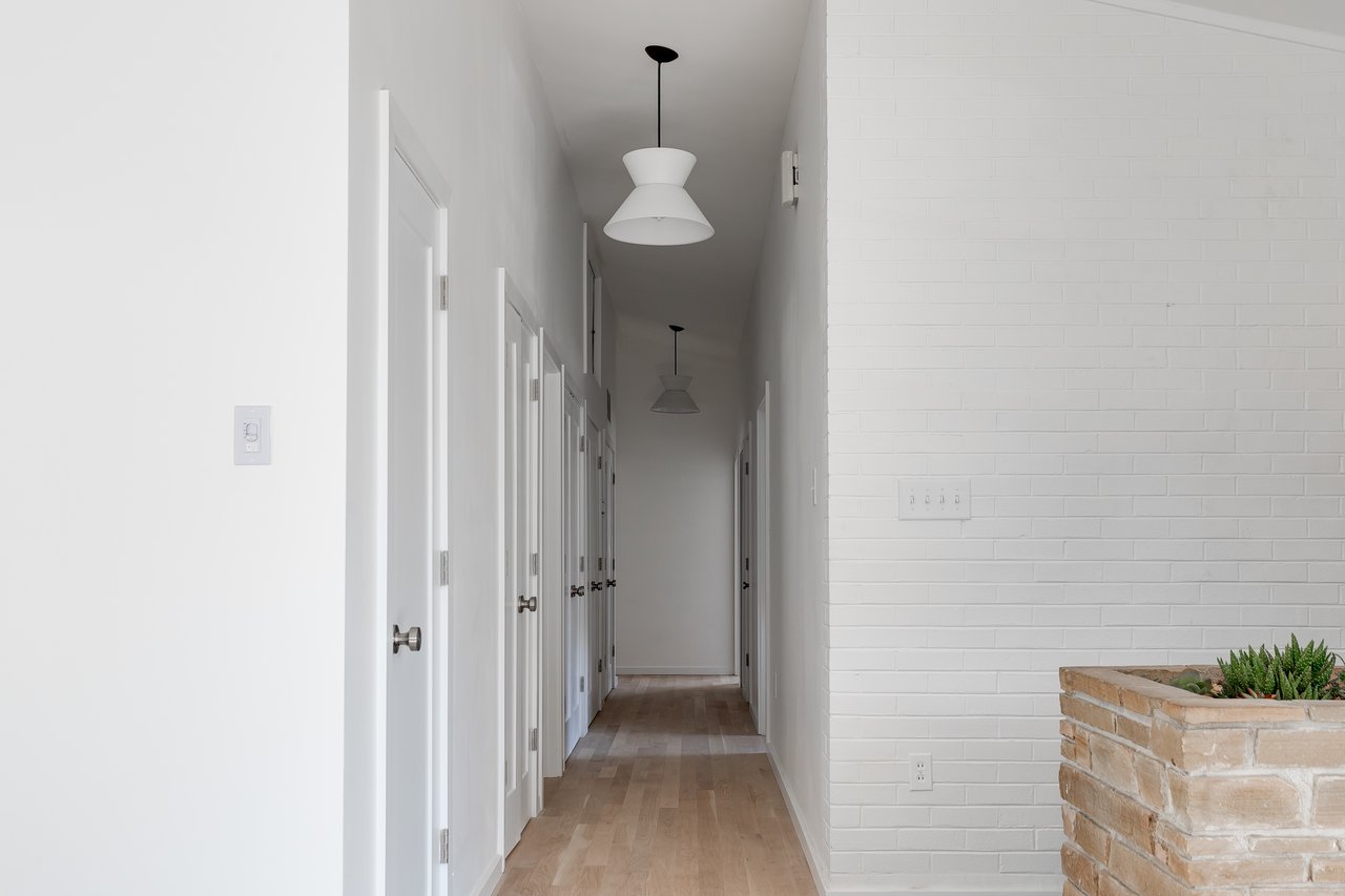 3 Westham Pkwy (Midcentury Remodel)