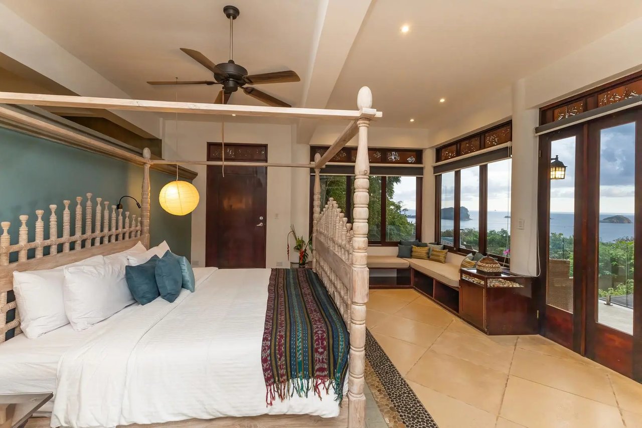 Casa Vista Azul
