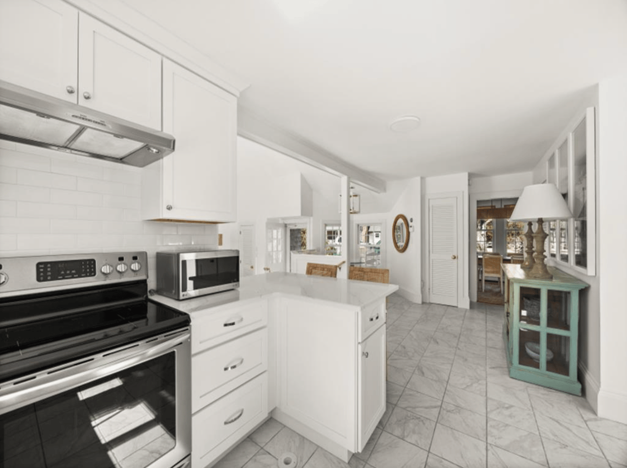 10 Shurtleffs Way