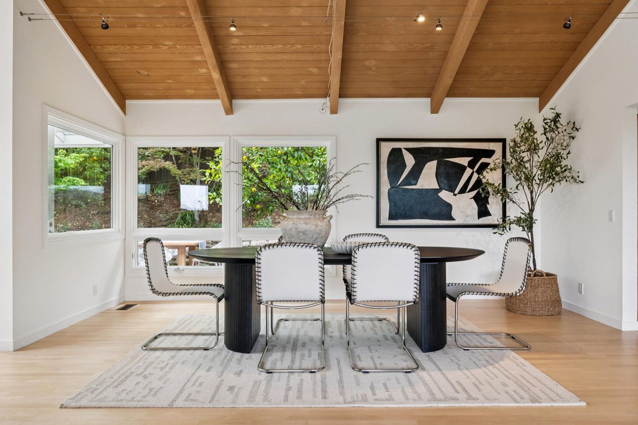 290 Stuyvesant Drive