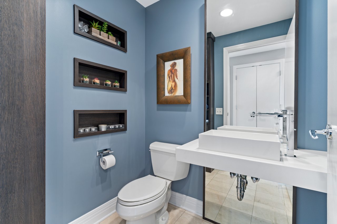 600 N LAKE SHORE DRIVE UNIT: 3201