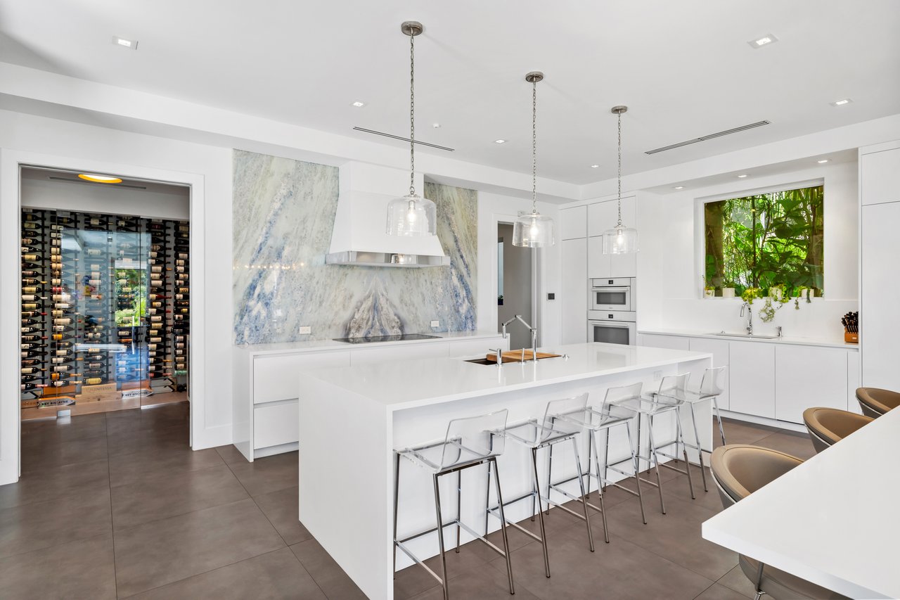 180 Cape Florida Drive