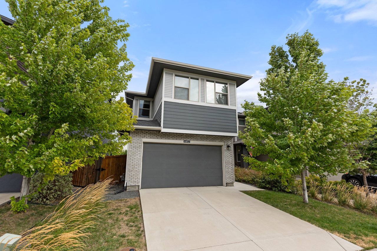 6852 Canosa Street
