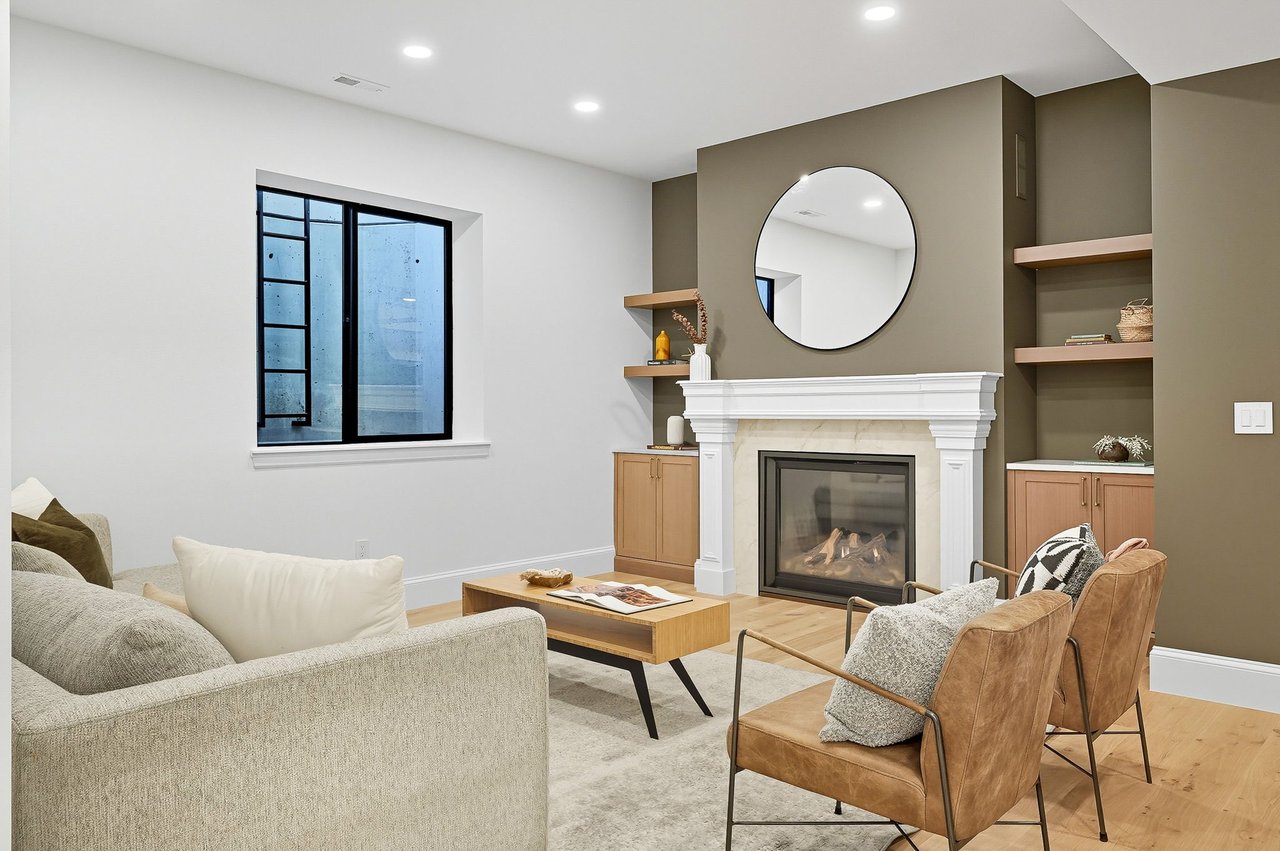 1184 S. Williams St
