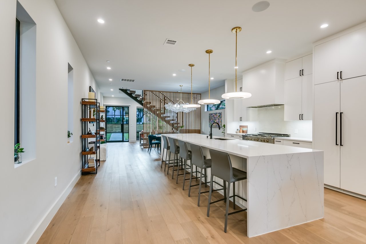 Modern on Ridgewood