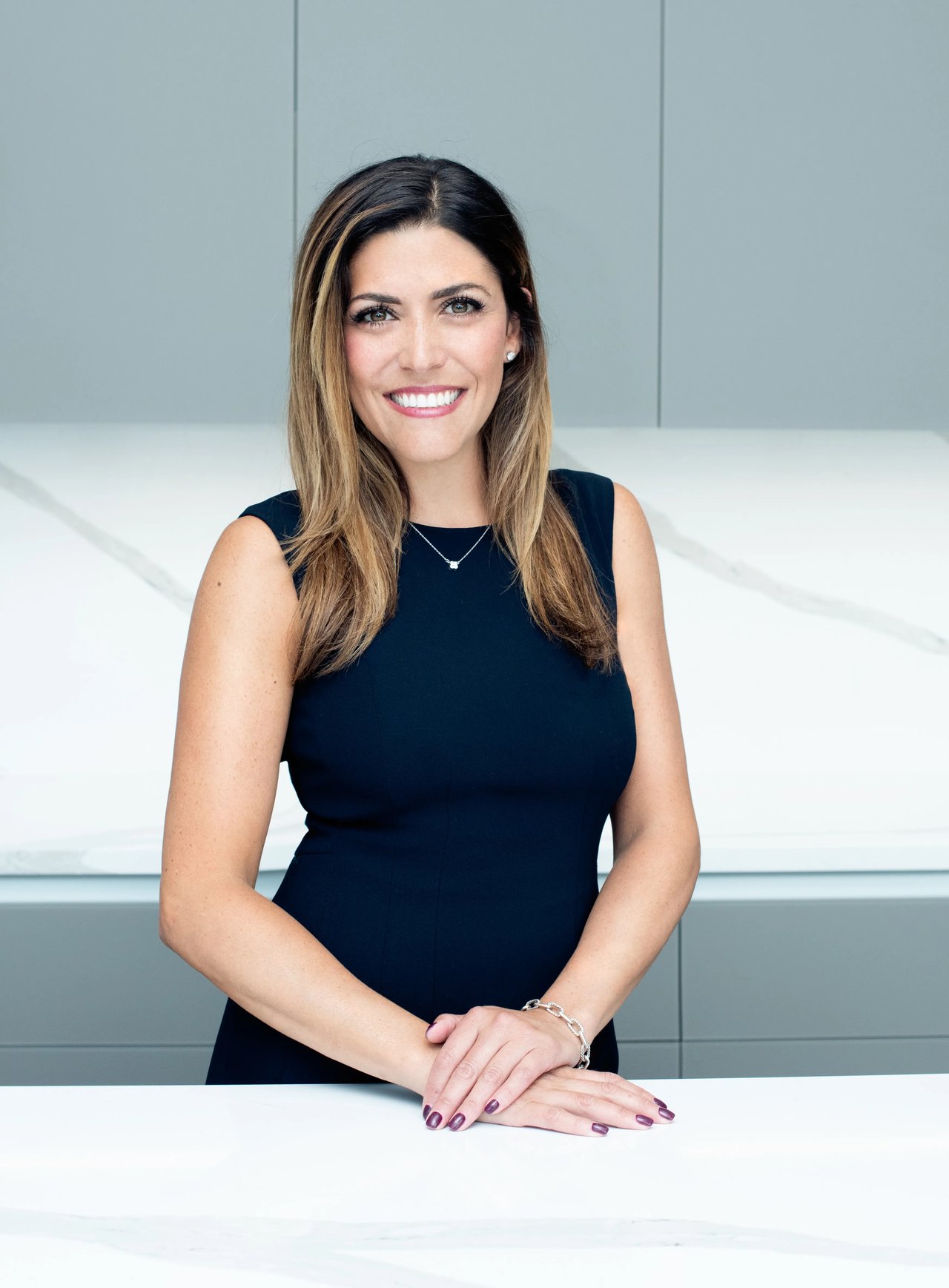 Chloé Ifergan Chicago, IL Real Estate Agent Headshot