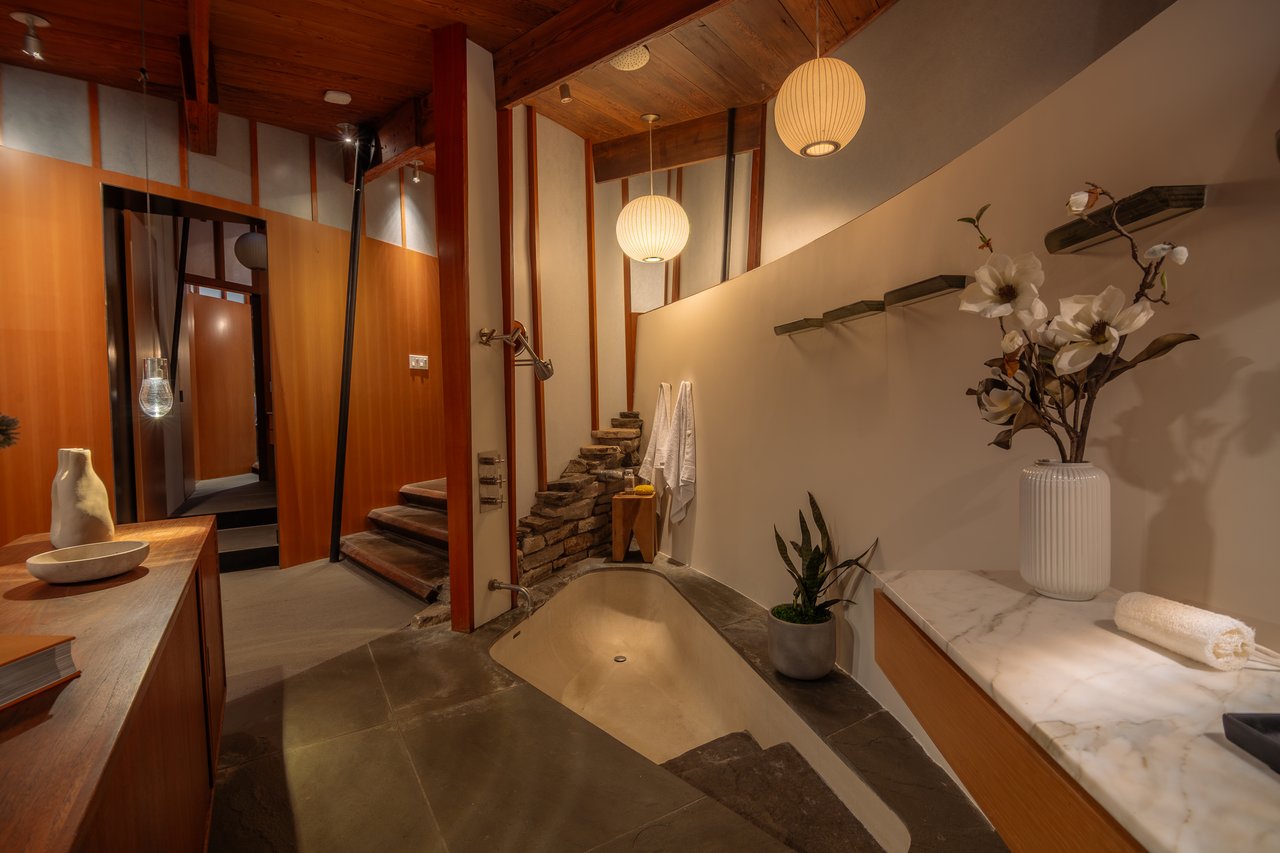 The Radius House