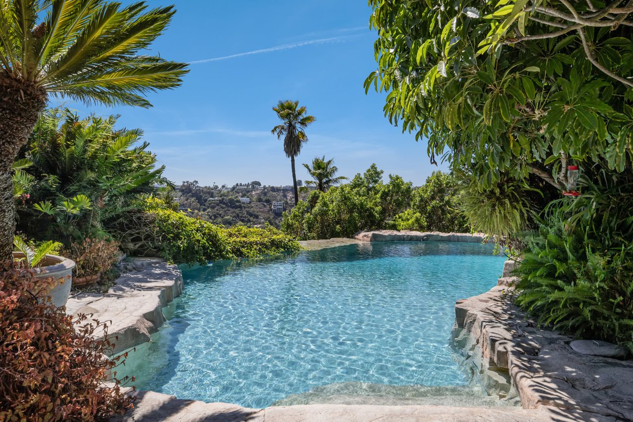 1005 Bel Air Ct