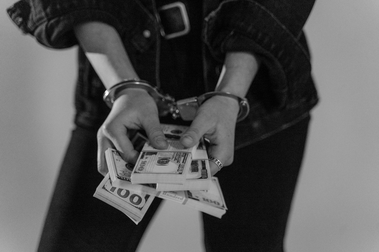 Shield Yourself: How to Spot and Avoid Real Estate Scams