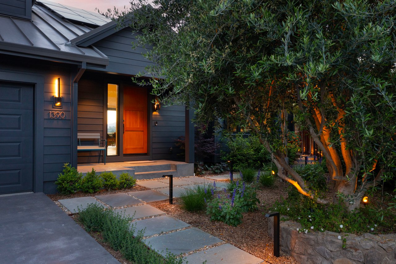 Contemporary Grove