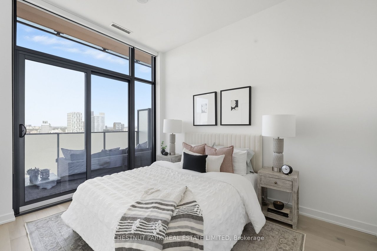 PRESTIGEOUS PENTHOUSE AT 20 LOMBARD