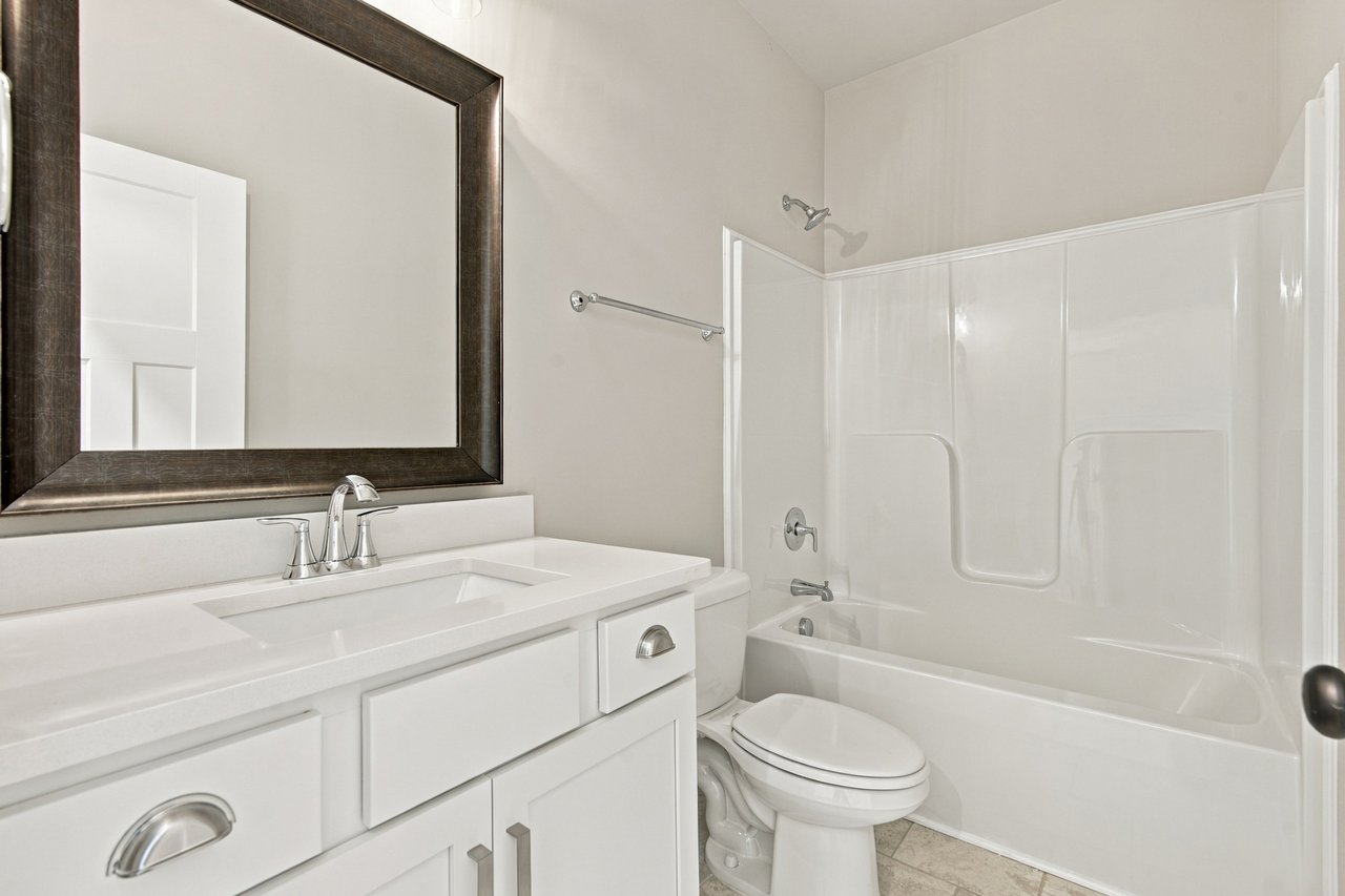 Beautiful Harvest Home with Comfort, Style & Everyday Convenience