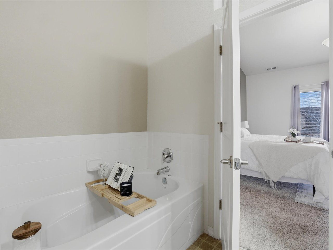 6699 Bethesda Point B