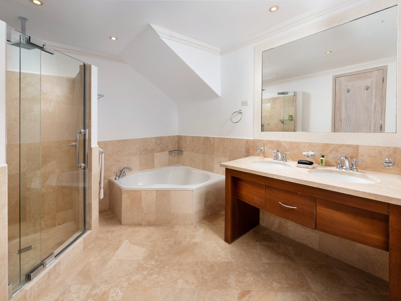 Sugar Cane Ridge Villa 1