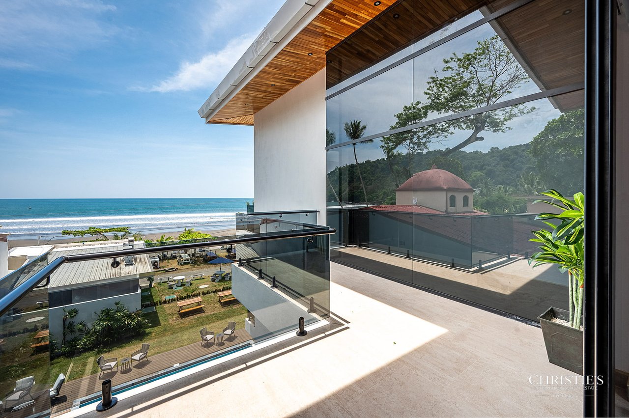 A Private Collection of Five Luxury Beachfront Villas - Rio Mar