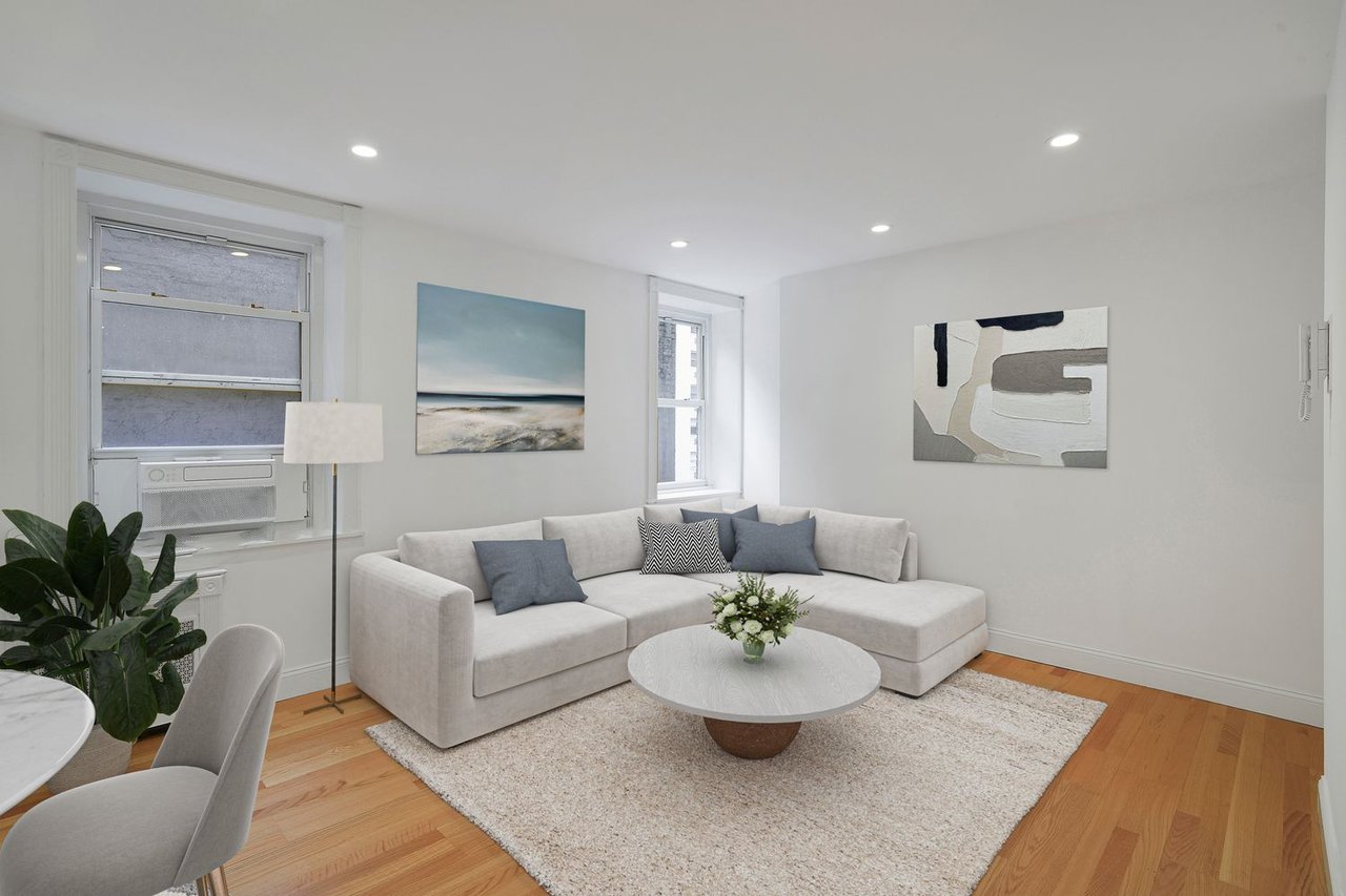 61 E 77th St #5F