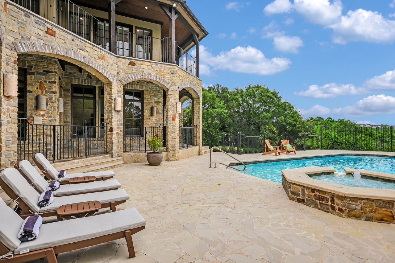 4604 Mantle Drive