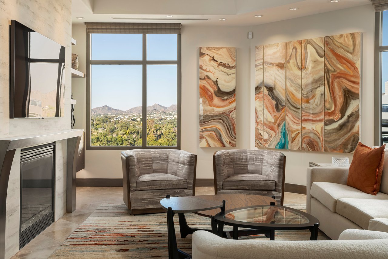 2211 E CAMELBACK Road, 1203