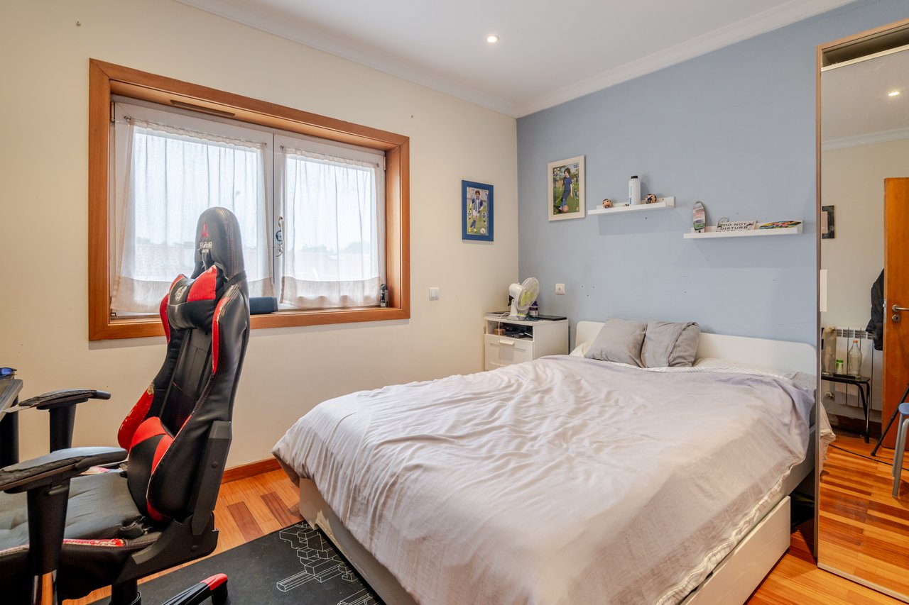 Luxury Four-bedroom Villa in Porto