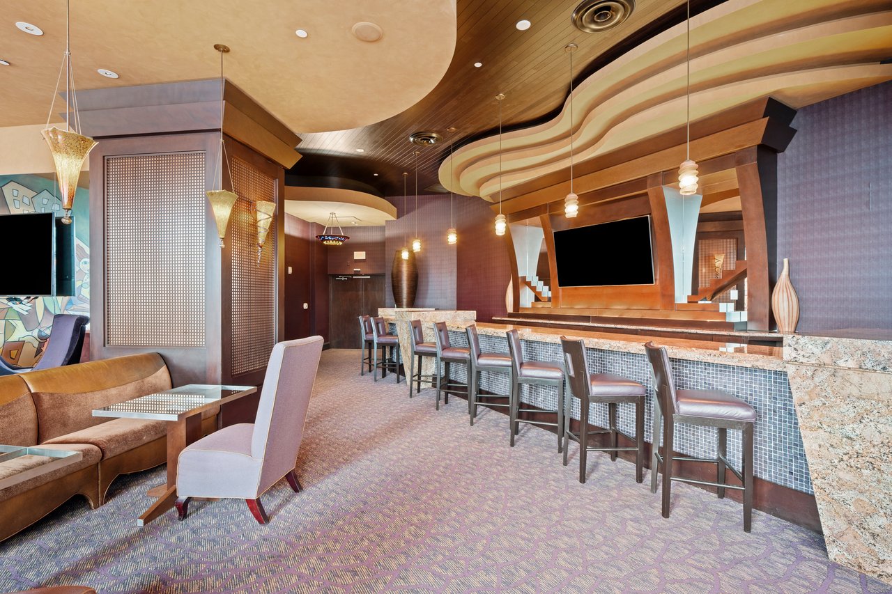 Las Olas River House