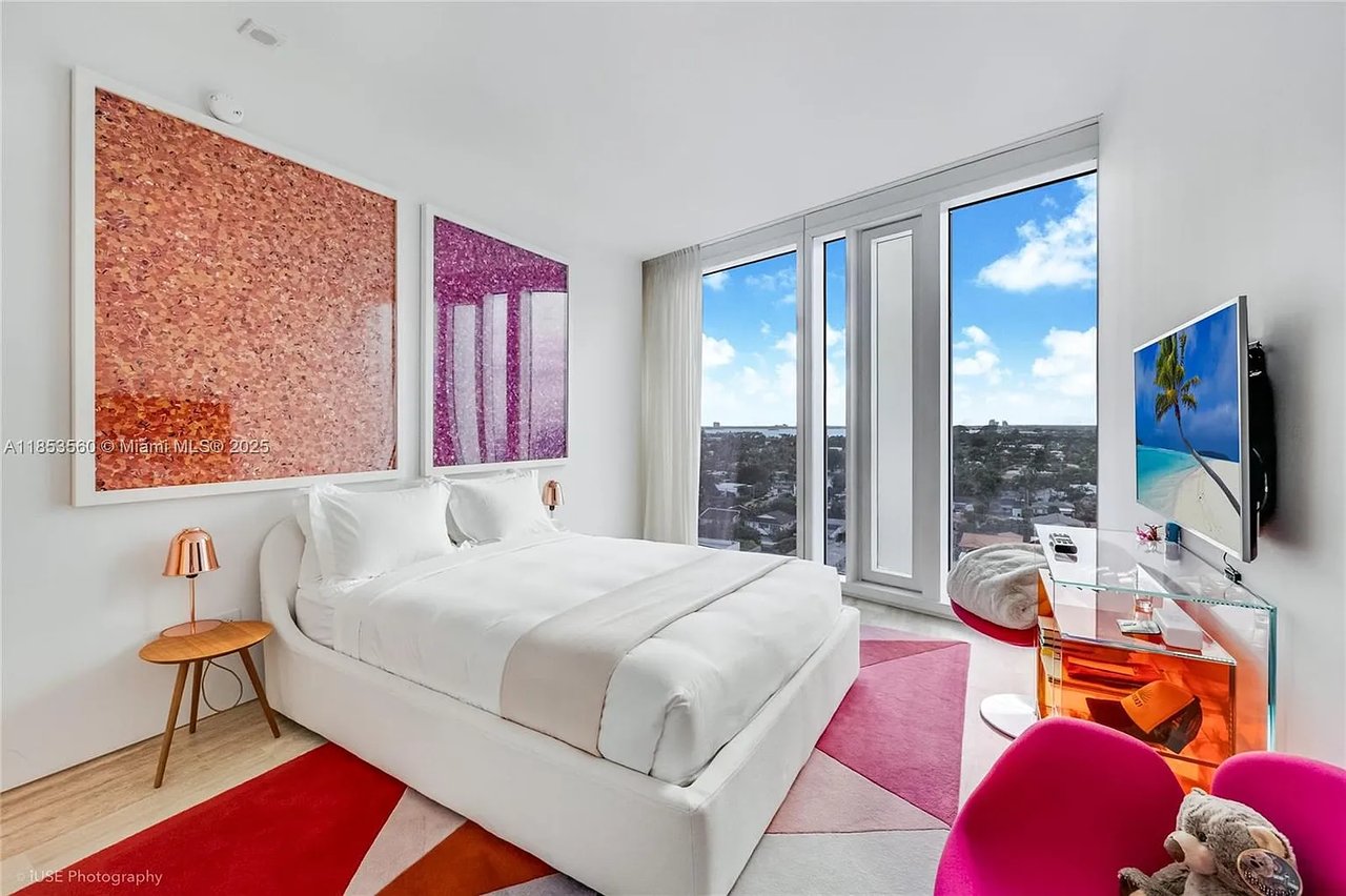 9001 Collins Ave #S-1011