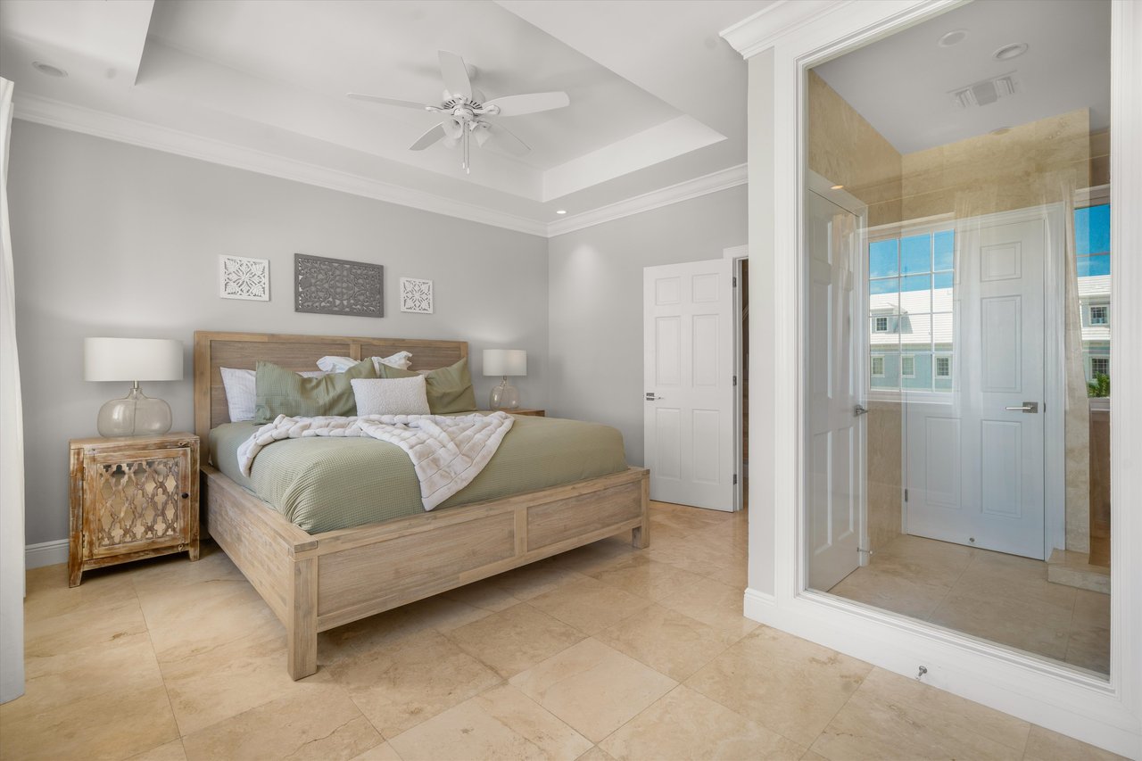 Luxury Oceanview Residence in Palm Cay 