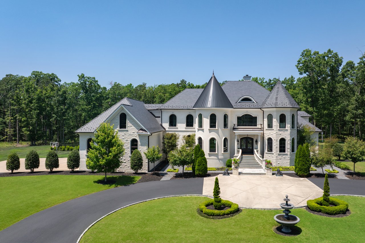 Ivy Knoll