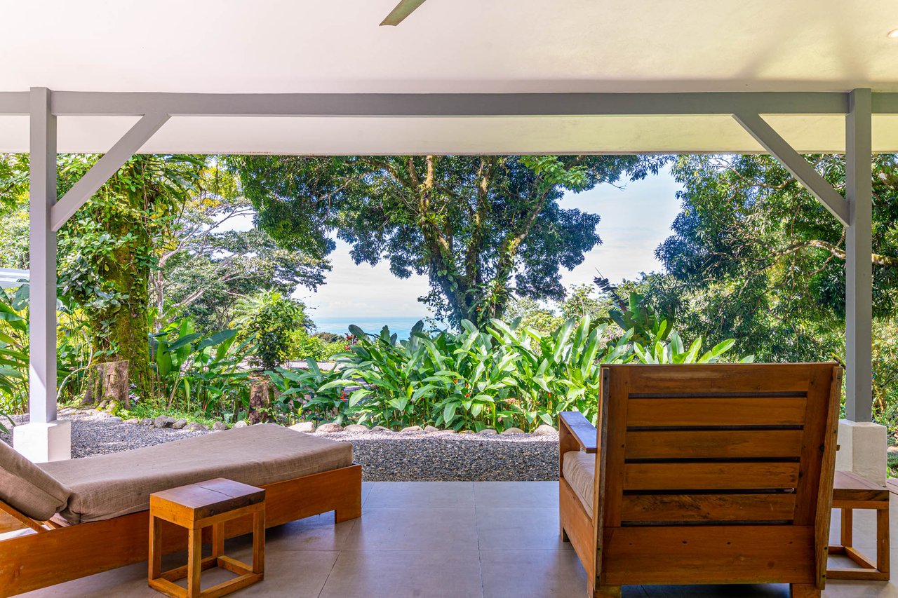5 Bedroom Family Compound Turn Key and Fantastic Rental Potential