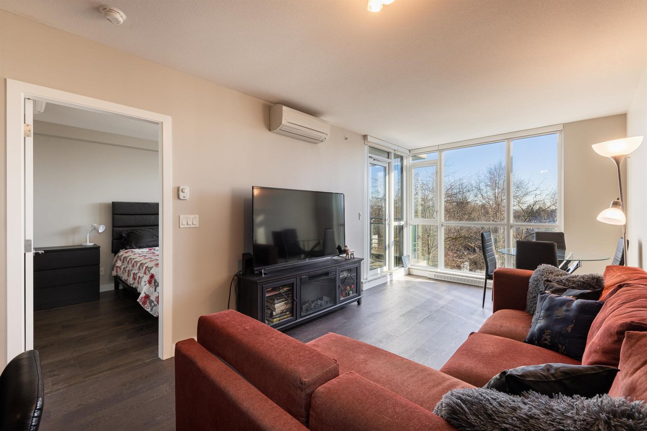 6180 Cooney Rd, #710