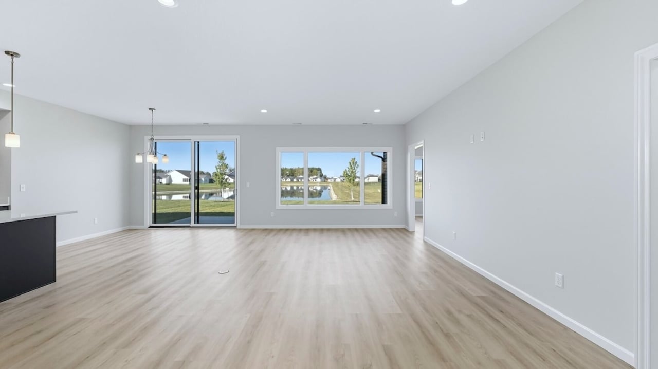 1333 Zenos Blvd