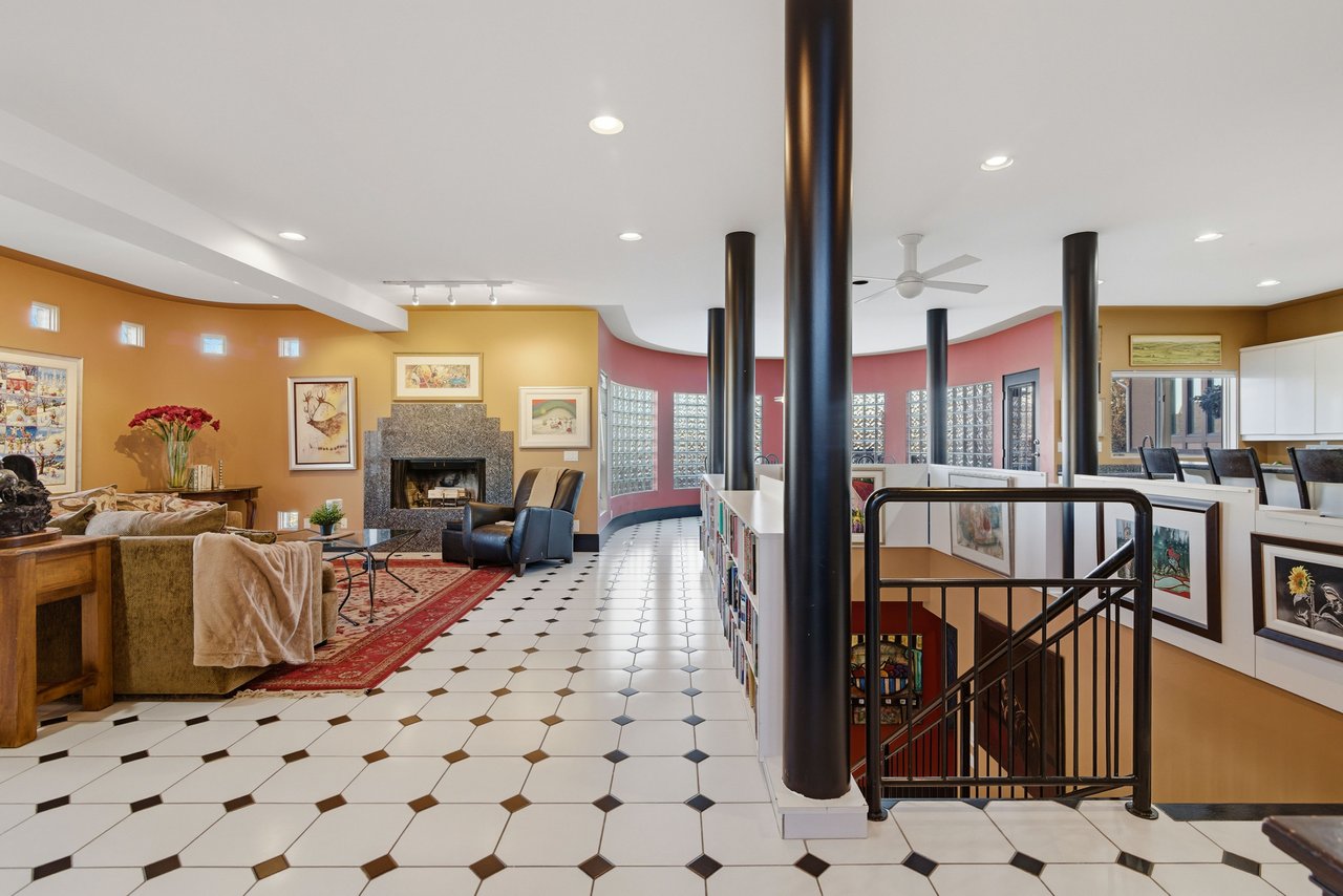 64 Patterson Mews SW