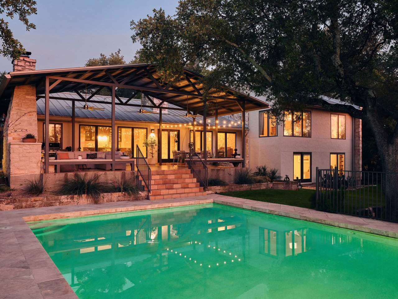 2310 Camino Alto