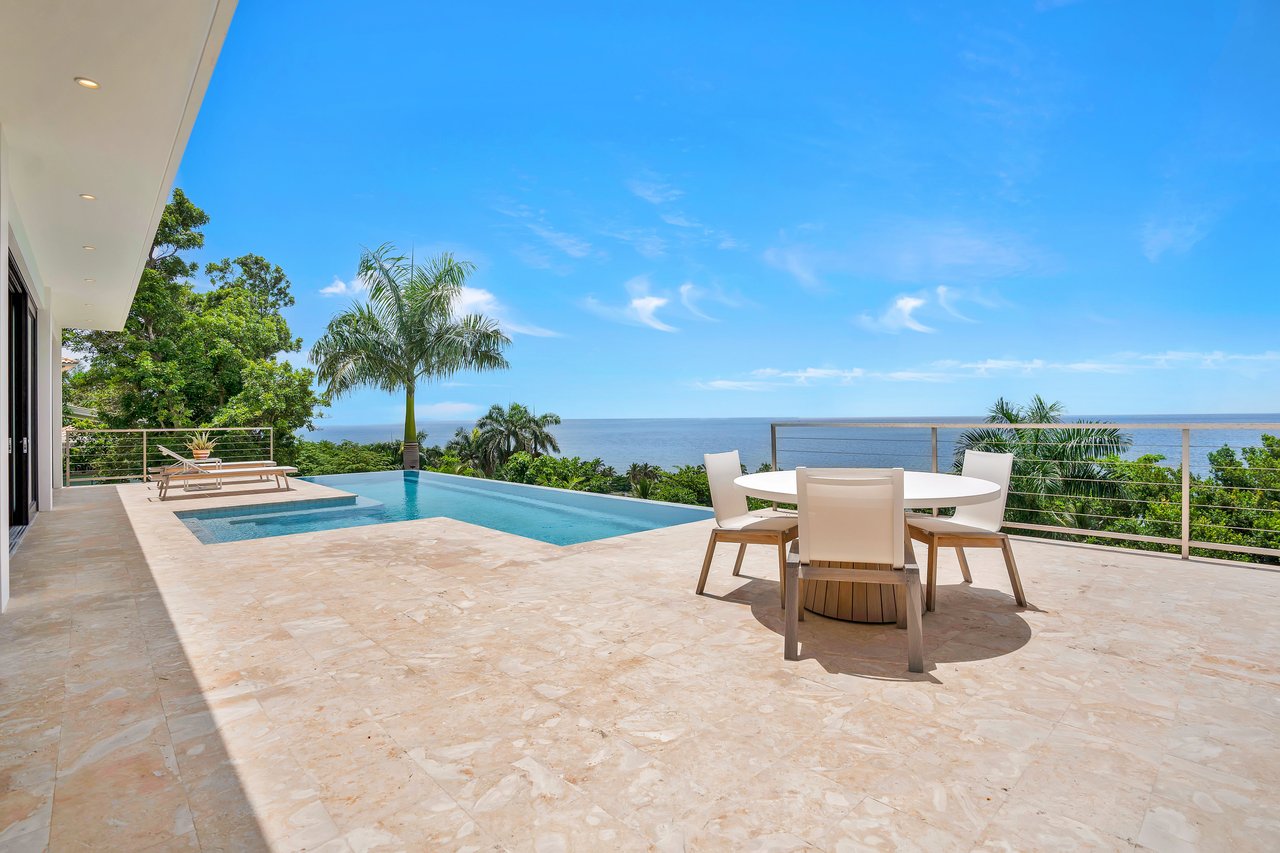 Casa Azul, Rincón PR                  Luxury Modern Hilltop & Ocean Views