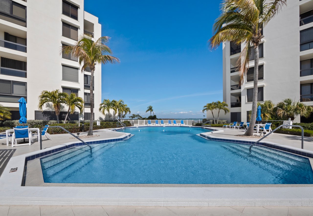 Fairway Bay