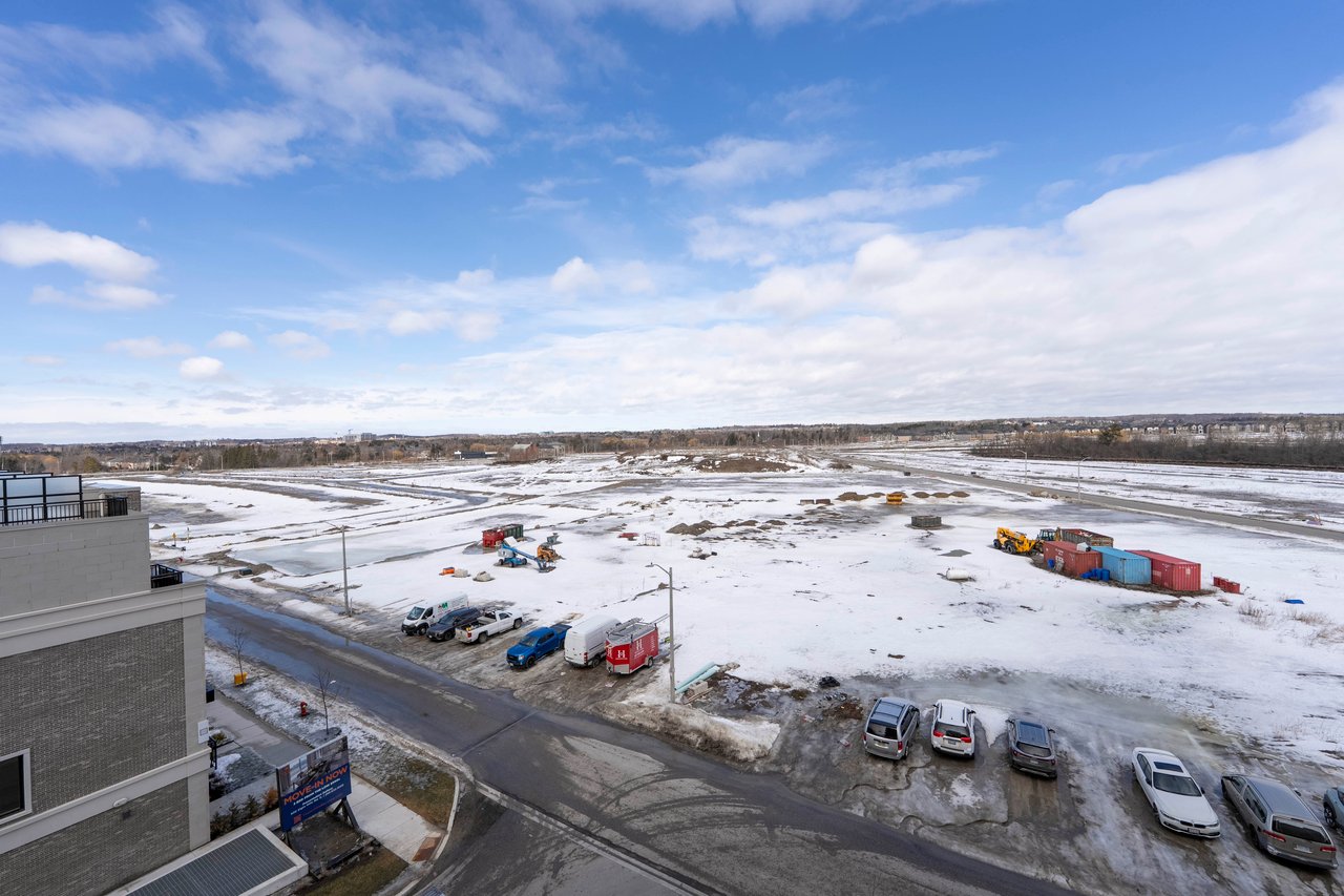 2 David Eyer Road, 525