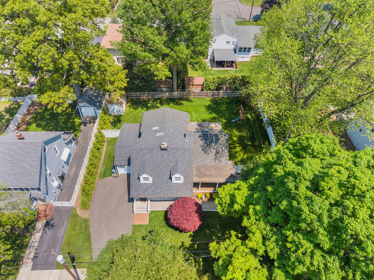 200 Hillside Ave, River Edge, NJ 07661
