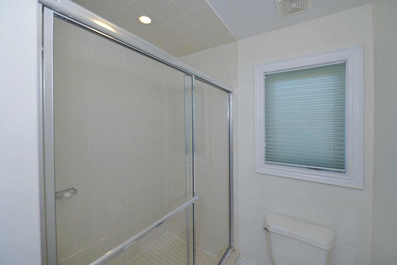 2316 Hall Manor Dr