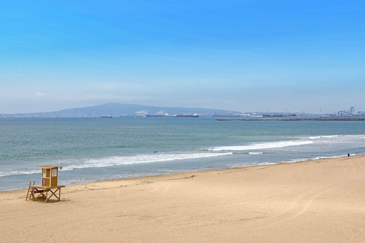 16566 S Pacific