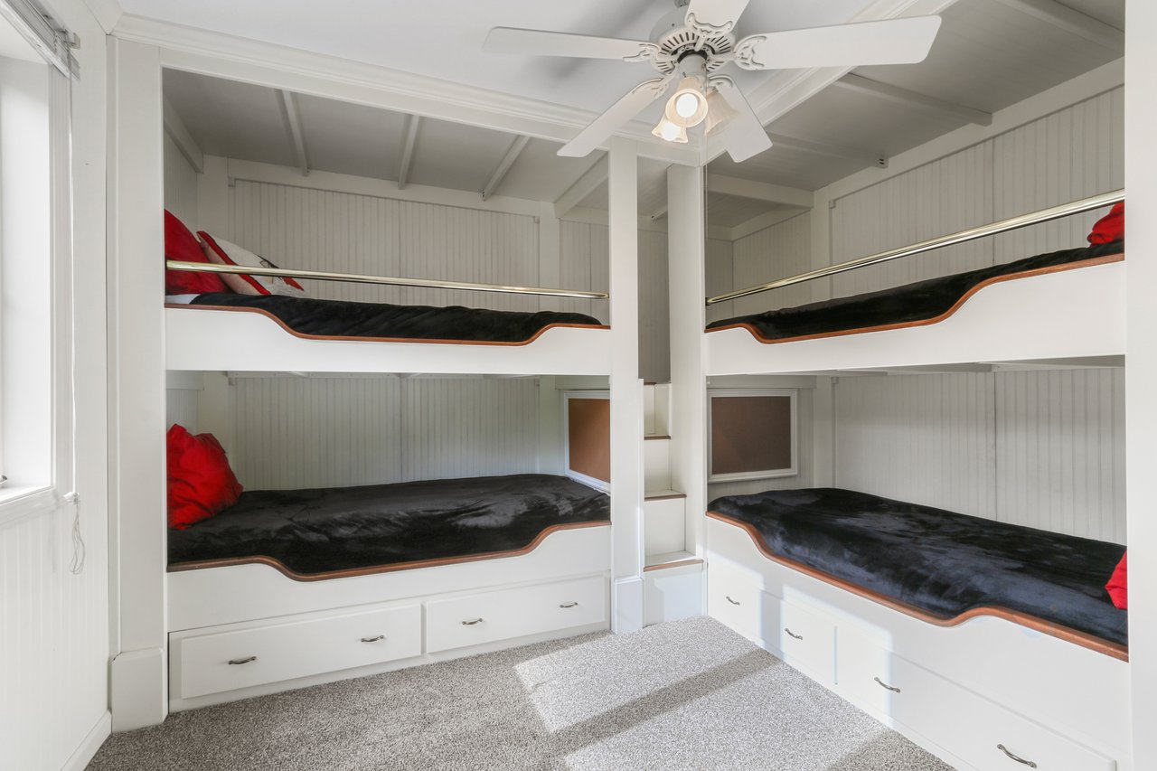 W5866 Bubbling Springs 