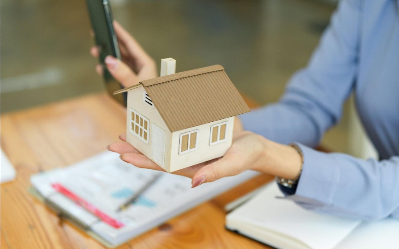 Is It Time to Sell? 5 Signs You're Ready for a Change