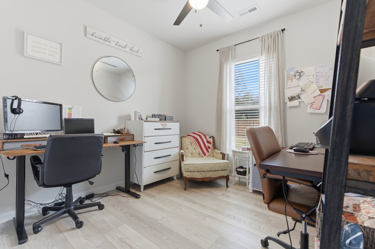 4BR Cul-de-Sac Home in Madison City Schools with Modern Finishes