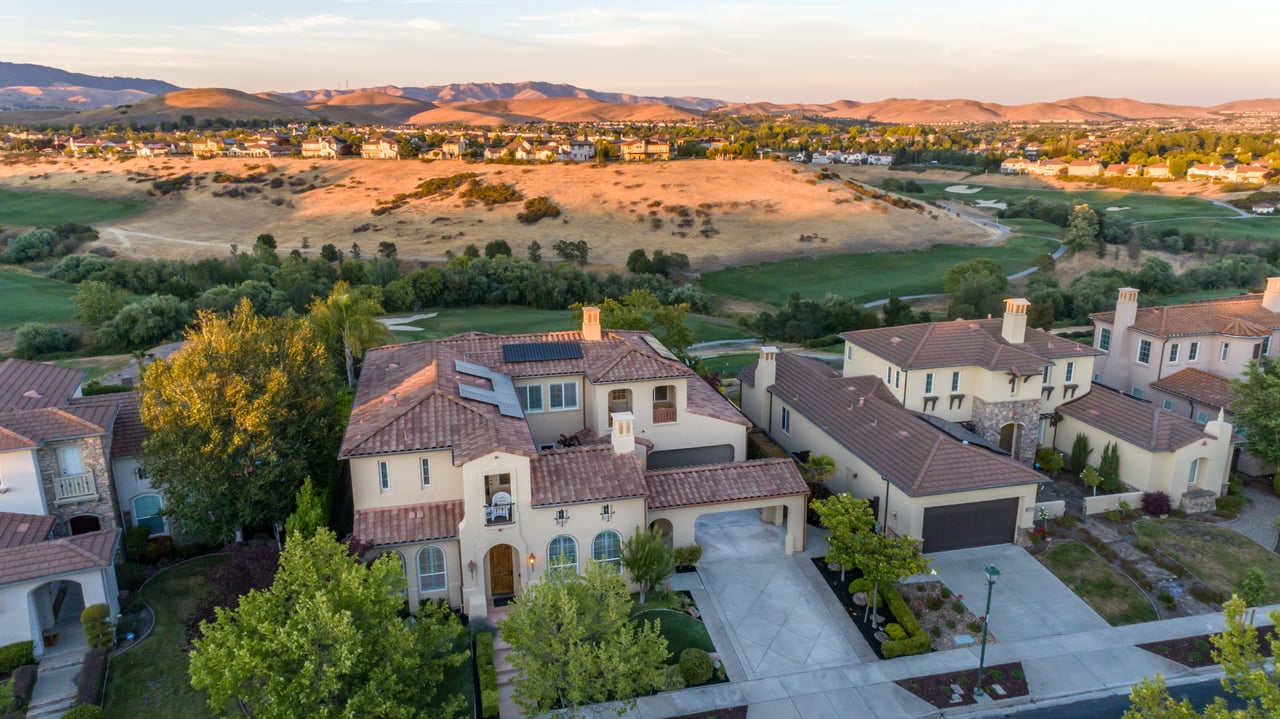The Bridges San Ramon: Luxury Homes, Golf-Course Feel, and What Buyers Actually Expect (2026)