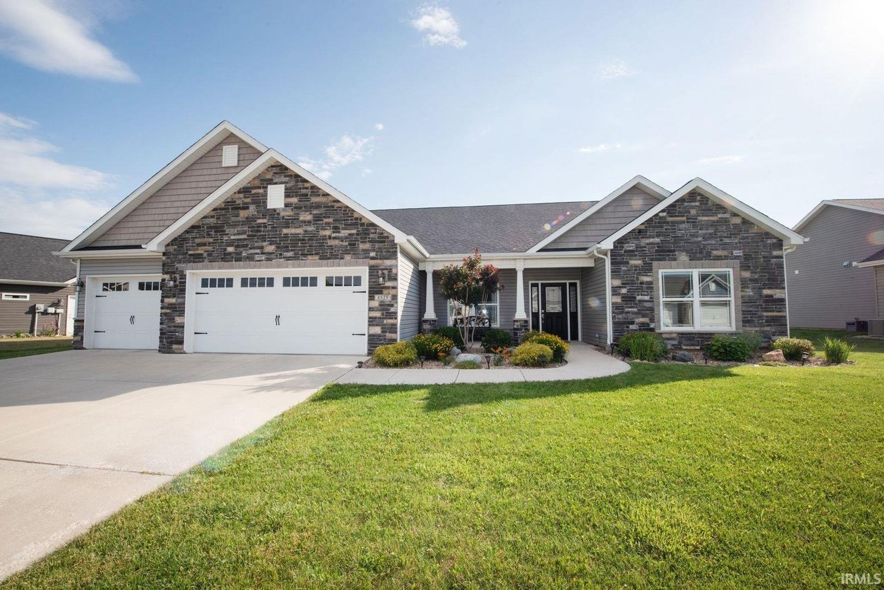 4529 Hayloft Dr