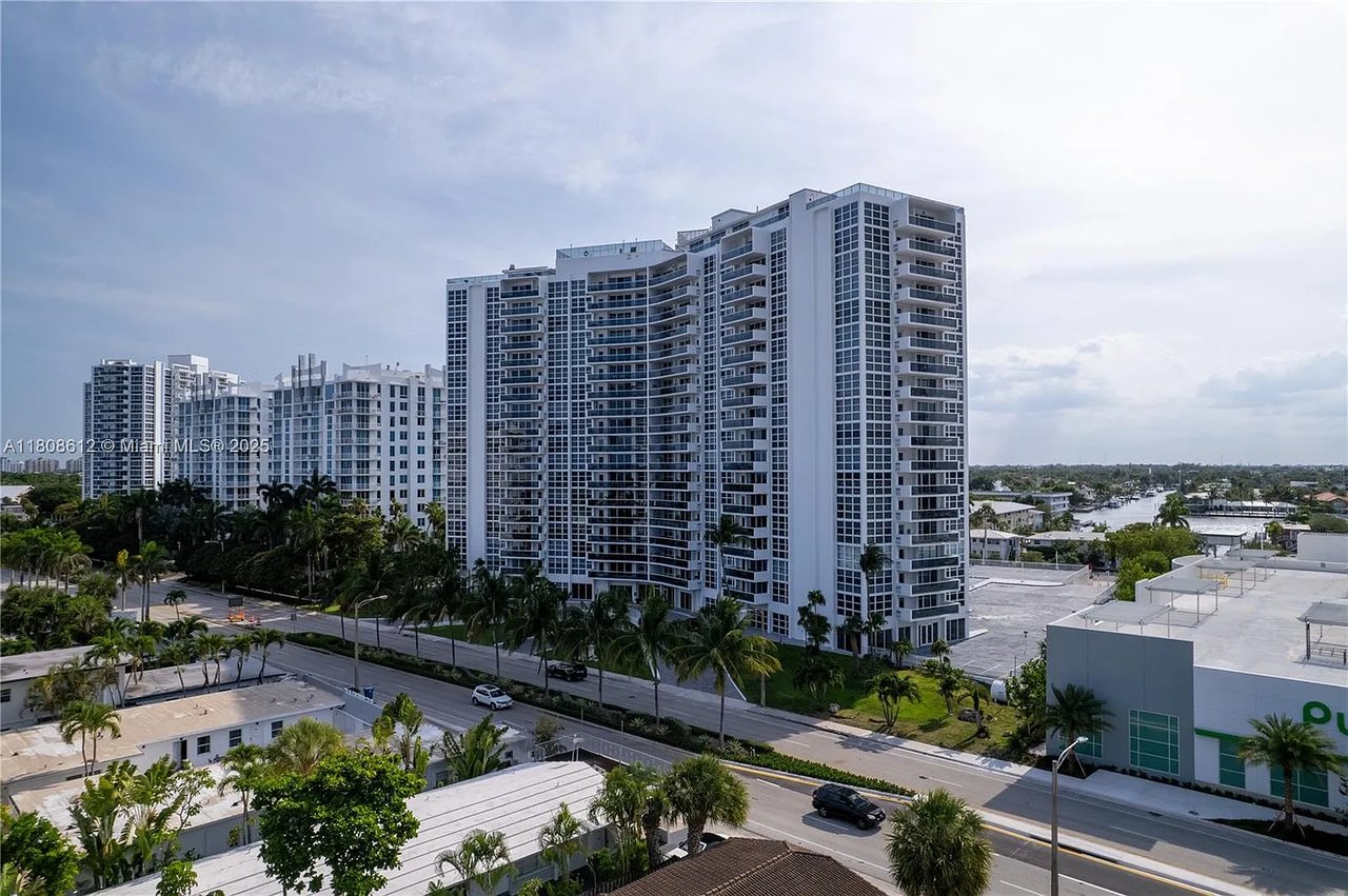 2841 N Ocean Blvd Apt 1105